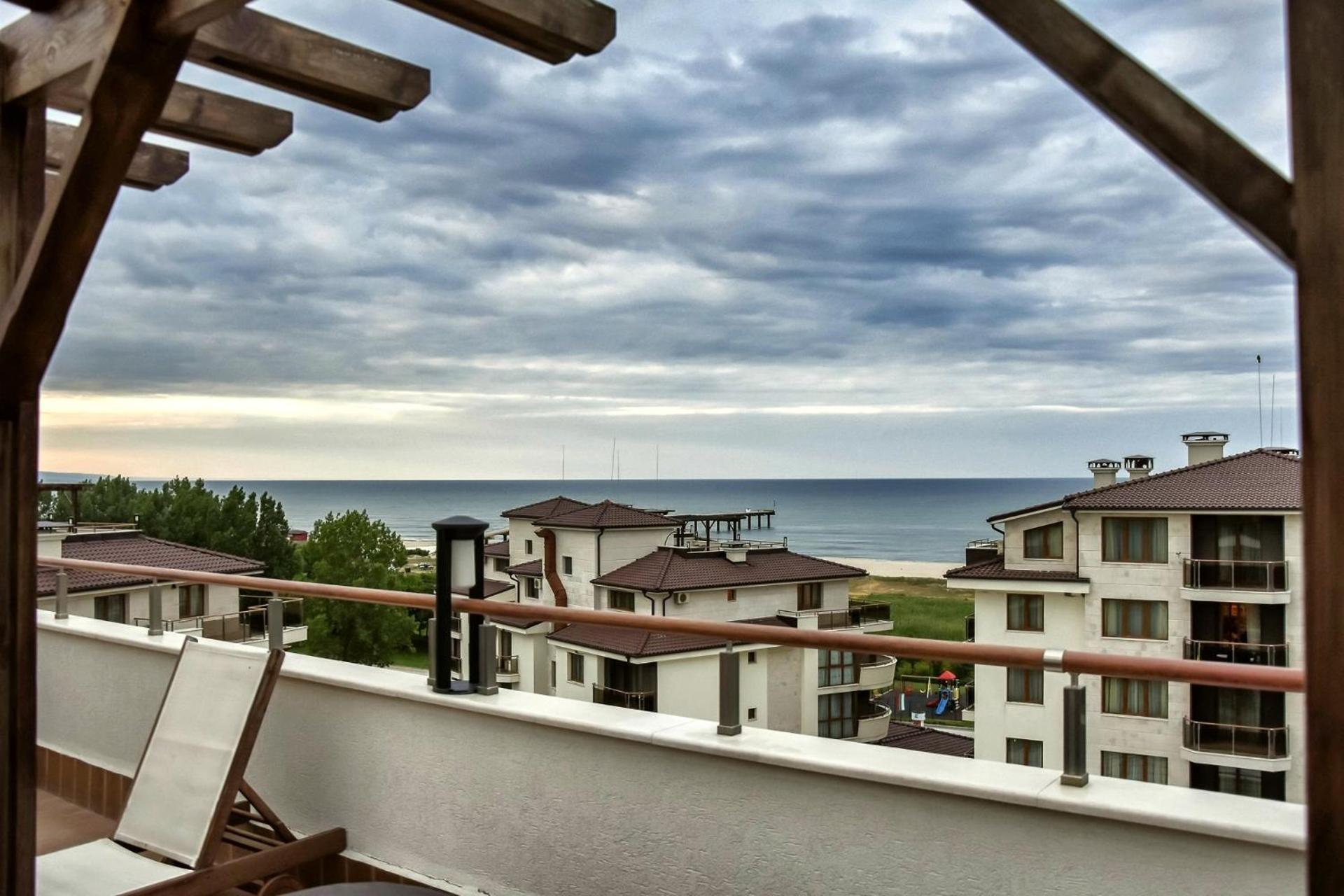 Long Beach Resort Shkorpilovtsi Extérieur photo