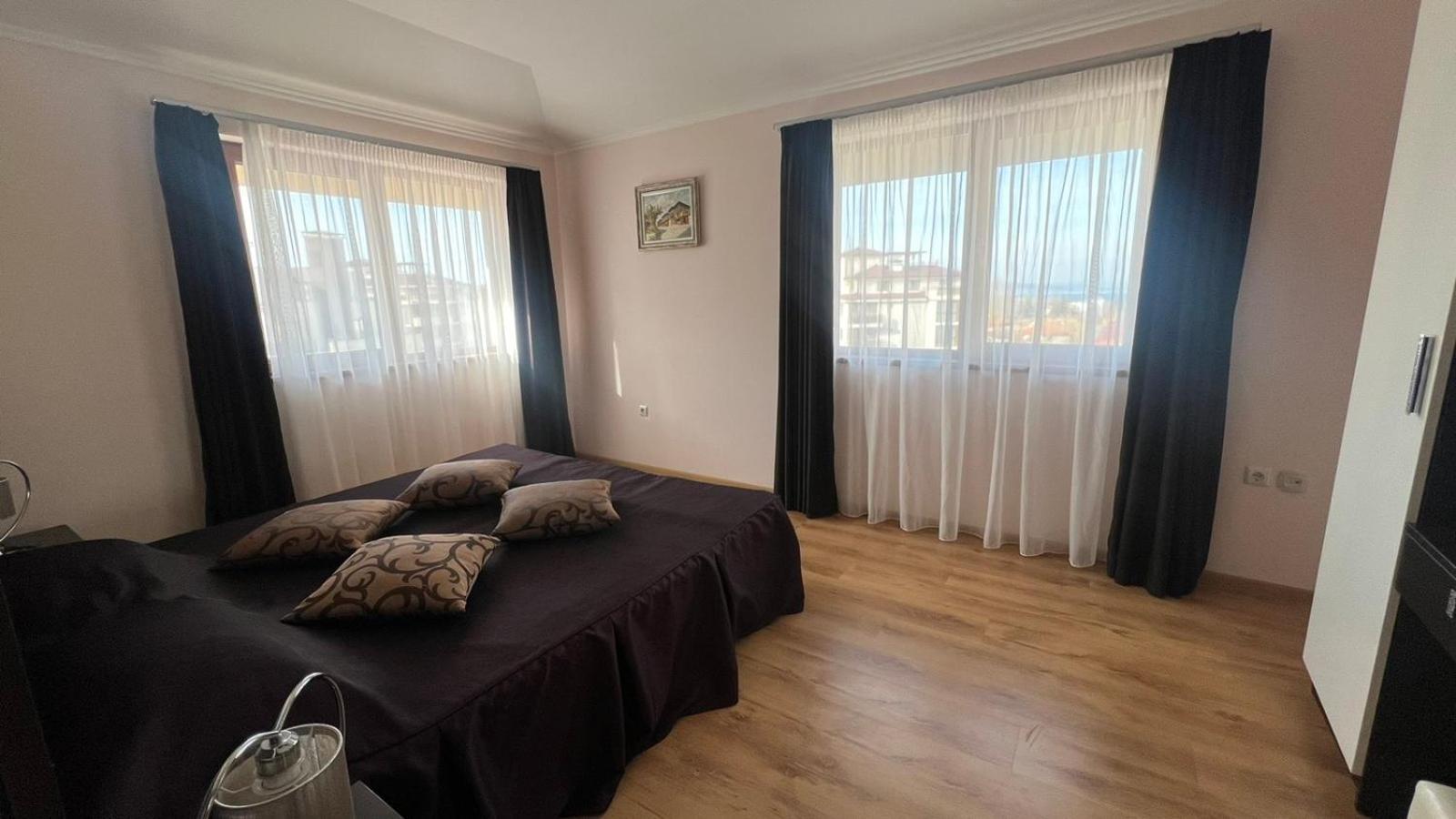 Long Beach Resort Shkorpilovtsi Extérieur photo